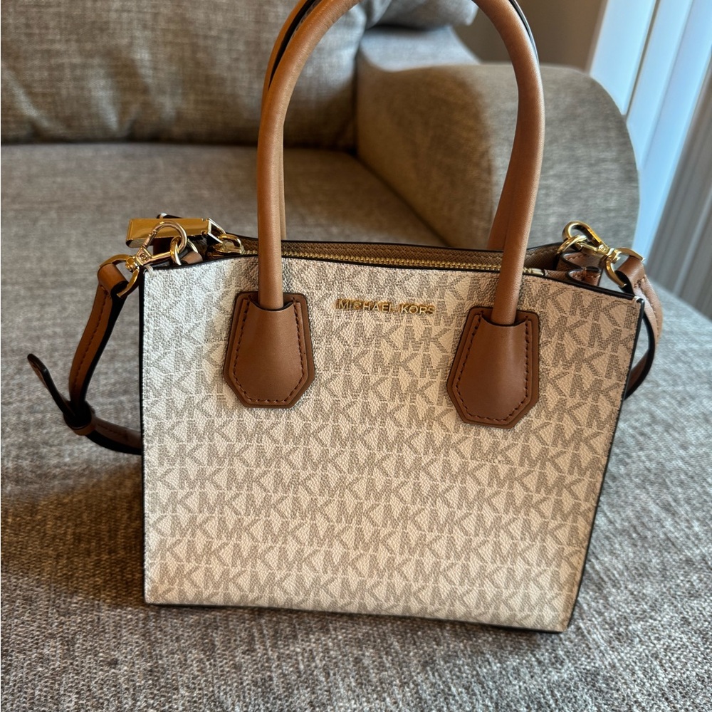 Michael Kors Brown and Cream Crossbody Bag